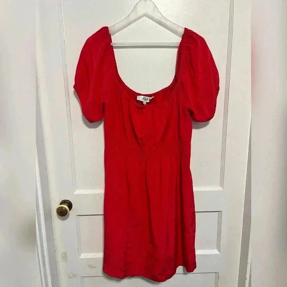 Tibi New York Red Silk Short Sleeve Baby Doll Holiday Dress Size $395 - Picture 1 of 5